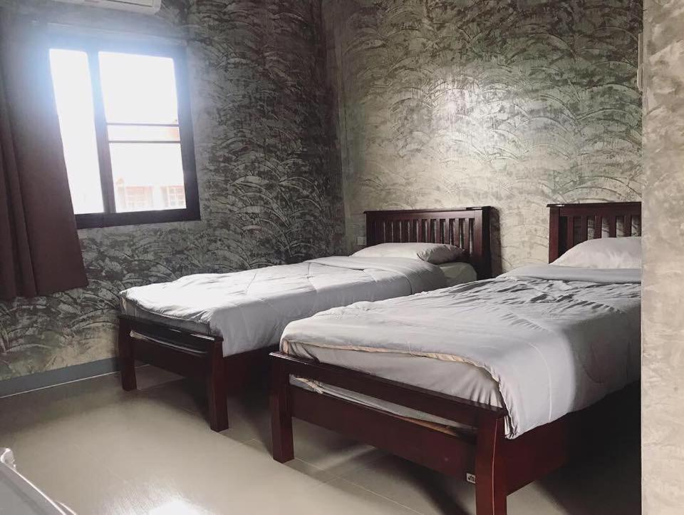 Хостел Yoji House And Cafe Ban Wiang Екстер'єр фото