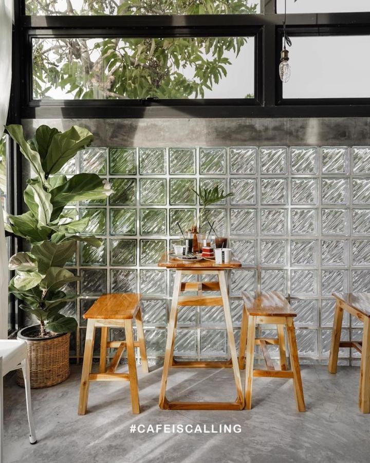 Хостел Yoji House And Cafe Ban Wiang Екстер'єр фото
