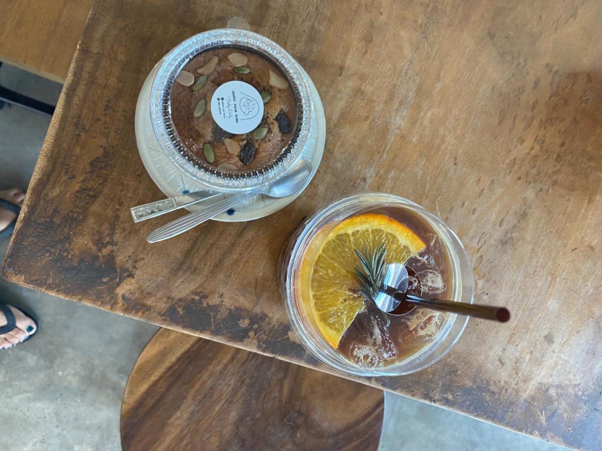 Хостел Yoji House And Cafe Ban Wiang Екстер'єр фото