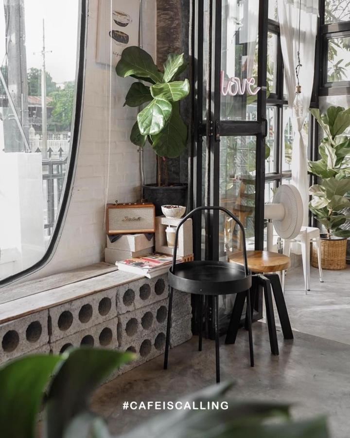Хостел Yoji House And Cafe Ban Wiang Екстер'єр фото